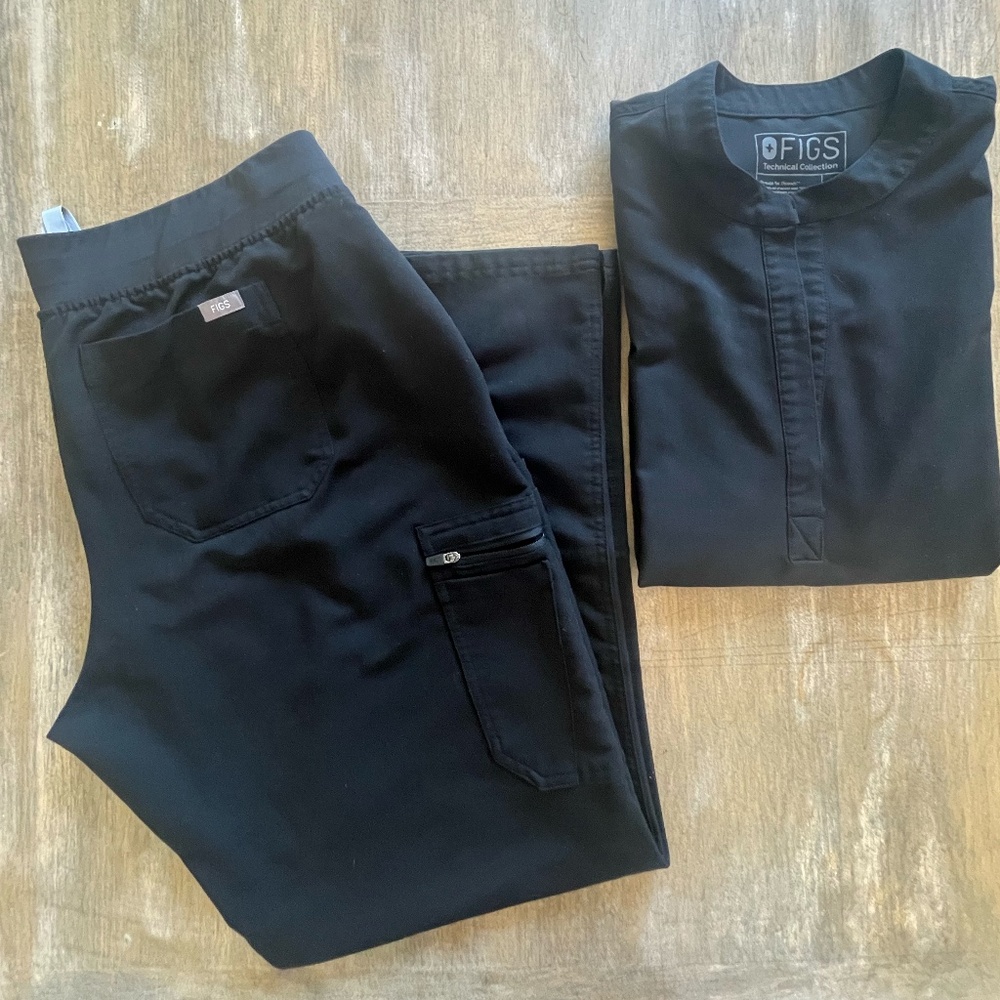 FIGS Black SET-Yola Skinny Pant (Regular) Women's XL AND Rafaela Top L